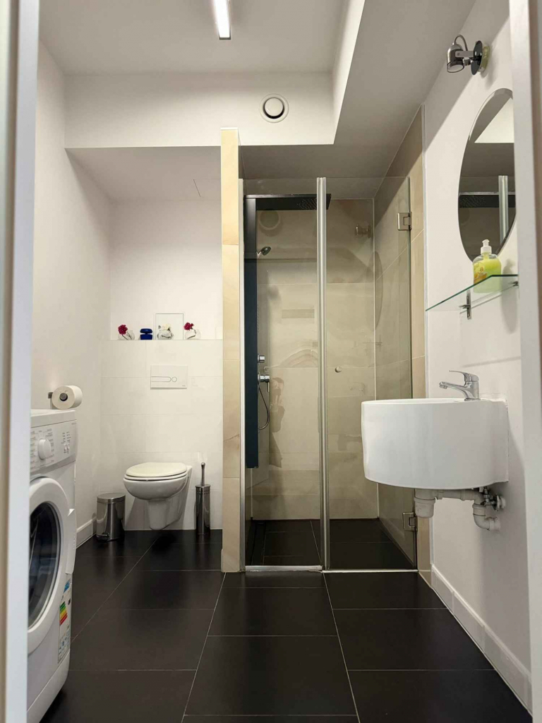 1pok, 30met, Okolice Oławskiej 2012/WINDA (Wrocław) Stare Miasto - zdjęcie 4