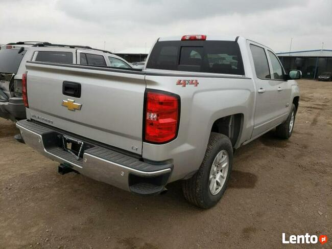 Chevrolet Silverado 2018, 5.3L, K1500, porysowany lakier Warszawa - zdjęcie 4