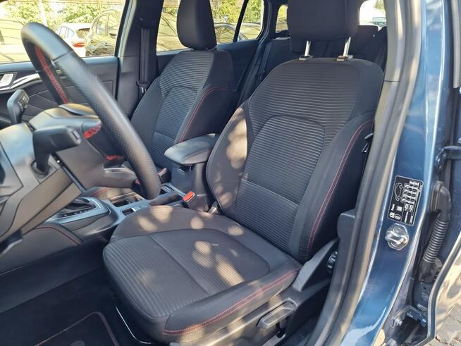 Ford Focus ST-Line X Kombi 1.0 EcoBoost mHEV 155 KM Warszawa - zdjęcie 11