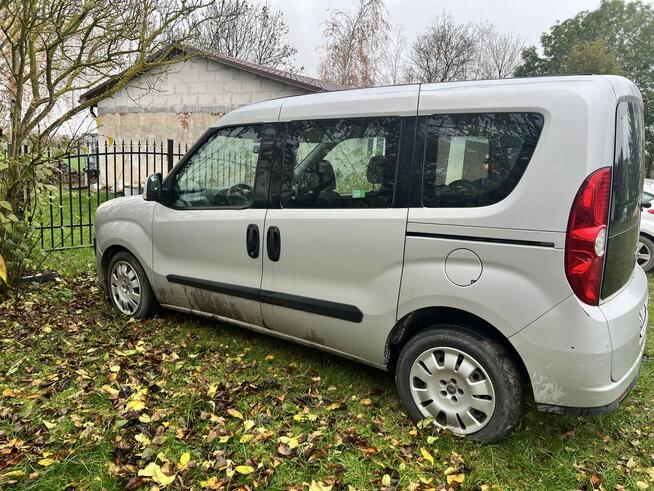 Syndyk sprzeda Fiat Doblo 1.6 diesel Wejherowo - zdjęcie 2