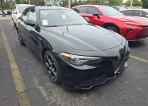 Alfa Romeo Giulia VELOCE / niski przebieg Chwaszczyno - zdjęcie 3