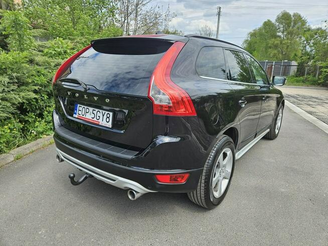 Volvo XC 60 R-Design* Bardzo Ładne i Zadbane* Rok GWARANCJI Opoczno - zdjęcie 4