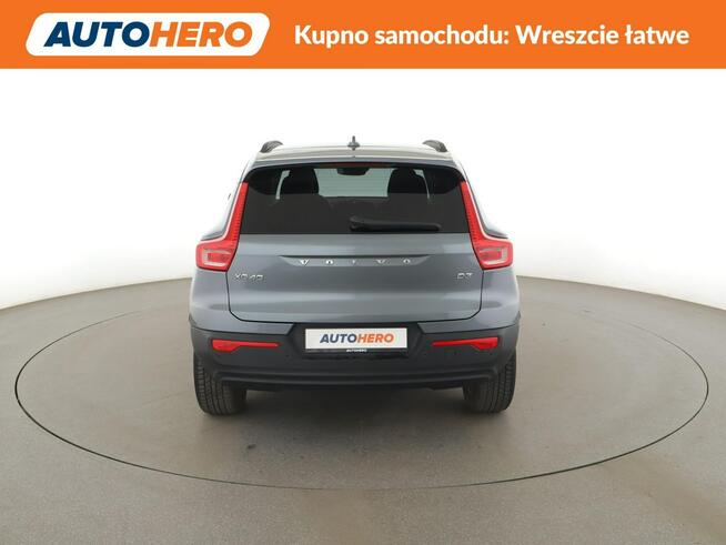 Volvo XC 40 automat full LED el fotele 4x4 navi kamera virtual Warszawa - zdjęcie 6