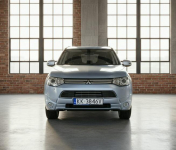 Mitsubishi Outlander Bezwypadkowy Full Opcja 4x4 LED Hak Kamera Kraków - zdjęcie 2