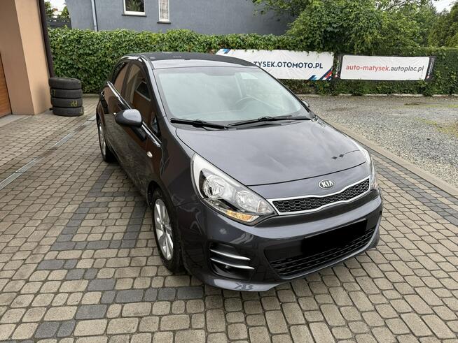 Kia Rio 1,2 84KM  klimatronik  Serwis  Koła lato + zima Orzech - zdjęcie 3