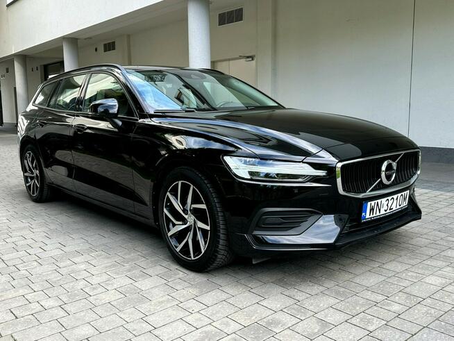 Volvo V60 2.0 T4 Momentum aut, Iwł, Serwis, Salon PL, FV23% Pęcice - zdjęcie 3