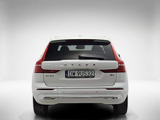 Volvo XC 60 B4 B Plus Bright aut ! Z Polskiego Salonu ! Faktura Vat ! Warszawa - zdjęcie 4