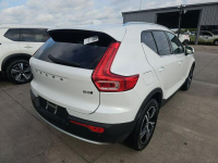 Volvo XC 40 Bogata wersja wyposażenia / AWD / B5 / niski przebieg Chwaszczyno - zdjęcie 4