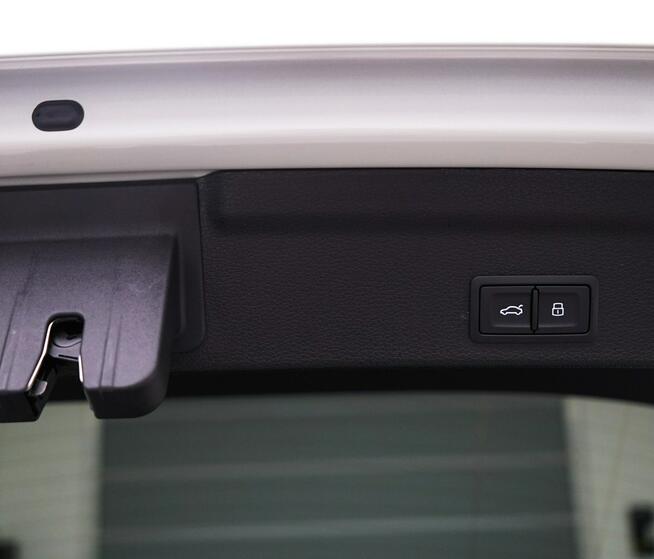 Audi Q3 40TDI Quattro 200KM Stronic Sline Led ACC  SONOS Virtual Kielce - zdjęcie 12