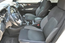 Nissan Qashqai 1.3T 140KM LED Kamera 360 Navi Panorama Dąbrowa Górnicza - zdjęcie 9