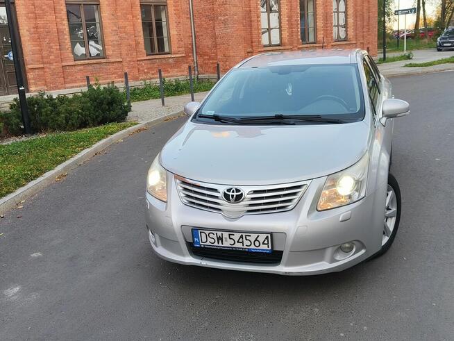 Toyota Avensis Świebodzice - zdjęcie 10