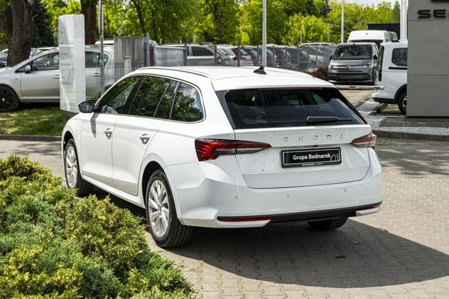 Škoda Octavia Combi Drive Selection 1.5 TSI m-HEV 150 KM DSG Łódź - zdjęcie 8