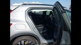 Volvo XC 40 ULTIMATE DARK THEME / AWD / B5 / niski przebieg Białystok - zdjęcie 9