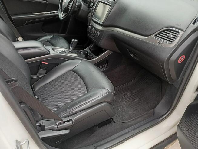 Fiat Freemont Zwoleń - zdjęcie 10