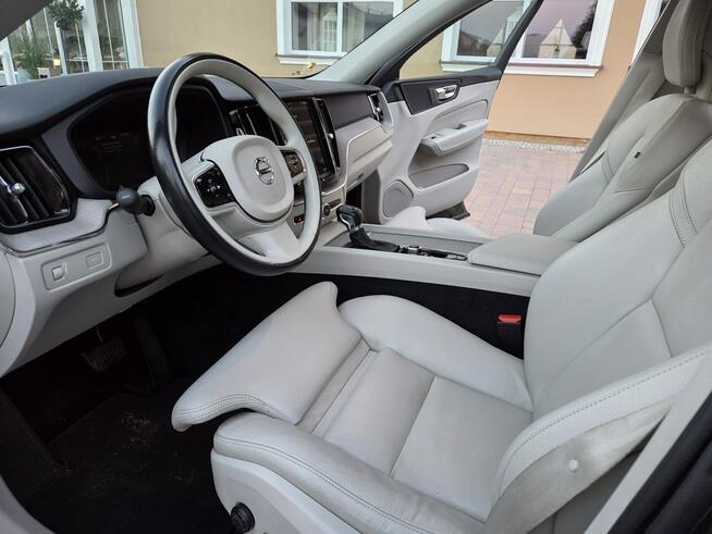 Volvo XC 60 FV VAT 23% Brutto Inscription Bezwypadek Serwis Piękny Zagnańsk - zdjęcie 8