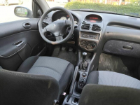 Peugeot 206 1.4 75KM 2004r Wrocław - zdjęcie 5