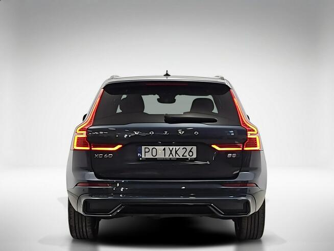 Volvo XC 60 AWD Plus Dark aut ! Z Polskiego Salonu ! Faktura VAT ! Warszawa - zdjęcie 4