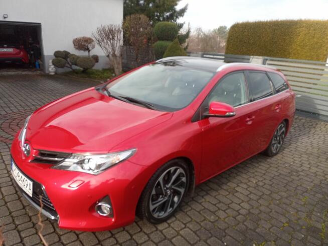 Toyota Auris II Sport Touring 1.6 Valvematic Pawłowice - zdjęcie 1