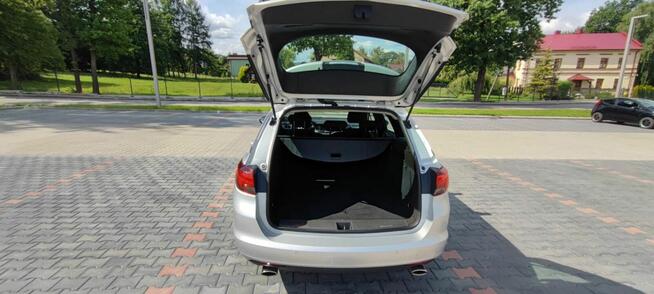 Opel Astra K kombi 2018r. 1.6 benzyna 200 KM Wadowice - zdjęcie 11