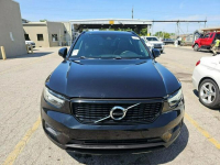 Volvo XC 40 AWD / R-Design / niski przebieg Tarnów - zdjęcie 2