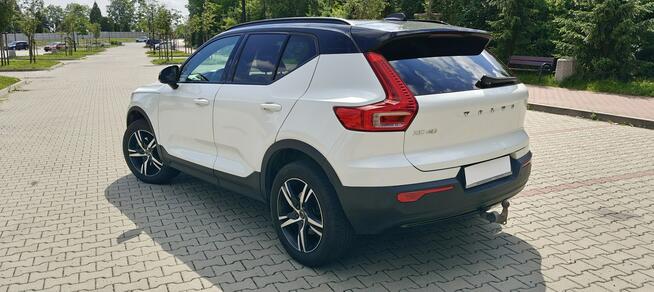 Volvo XC 40 1,5 Benzyna 130KM T2 Full Led Navi Pdc Full Opcja Płock - zdjęcie 3