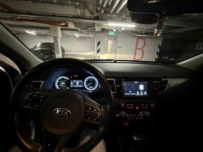 KIA NIRO Hybrid 1.6 wersja L, 2019 biała perła Piaseczno - zdjęcie 6