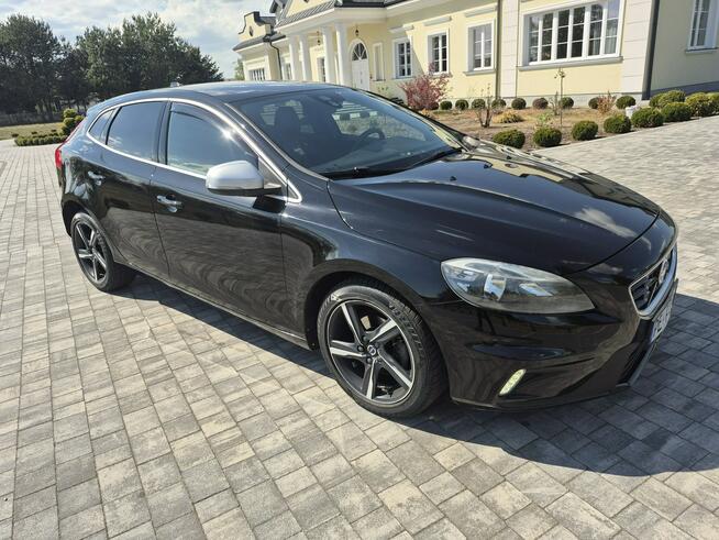 Volvo V40 2.0d 190km R-DESIGN navi full led chromy Drelów - zdjęcie 8
