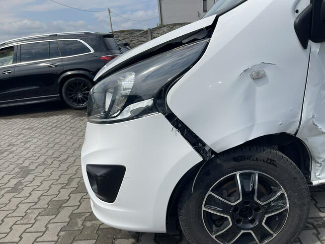 Opel Vivaro Klimatyzacja 9 osobowy Czujniki parkowania125KM Gliwice - zdjęcie 4