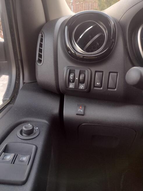 Renault Trafic niski przebieg Rumia - zdjęcie 4