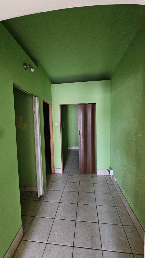 Do wynajęcia lokal w Brzezinach - niskie opłaty Wola - zdjęcie 3