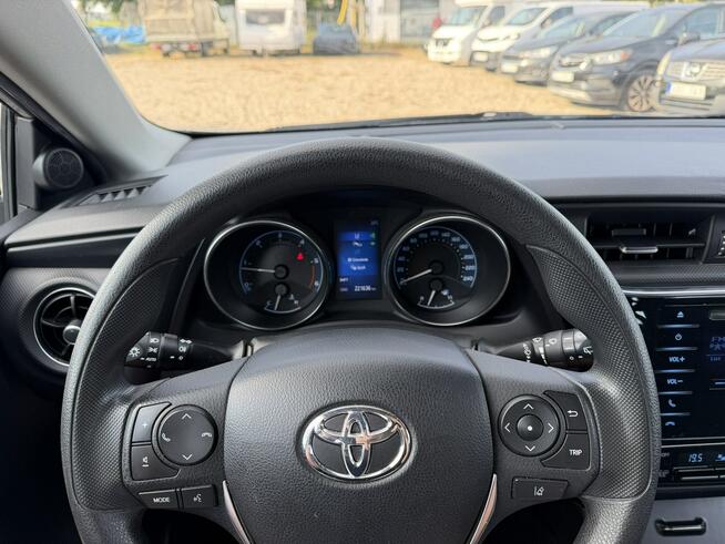 Toyota Auris 1.4D4D(90KM) Pol Salon!!! Białogard - zdjęcie 9
