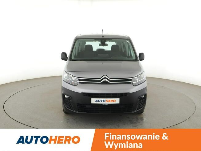 Citroen Berlingo navi klimatyzacja czujniki parkowania hak Warszawa - zdjęcie 11