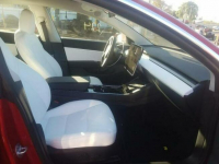 Tesla Model 3 2020, Long Range, 4x4, porysowany lakier Warszawa - zdjęcie 5