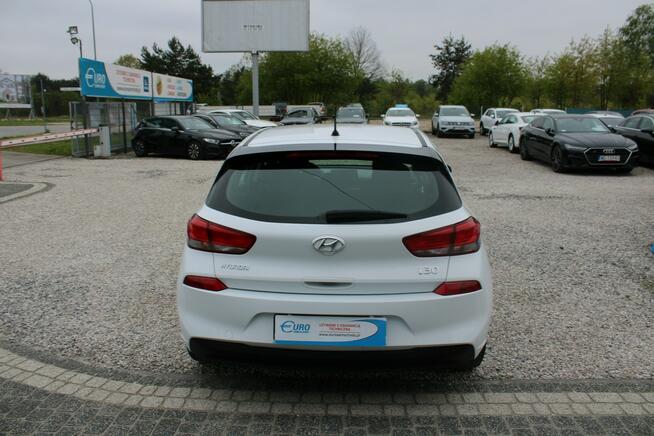 Hyundai i30 1,6Crdi F-vat Gwarancja Salon PL Classic+ Warszawa - zdjęcie 7