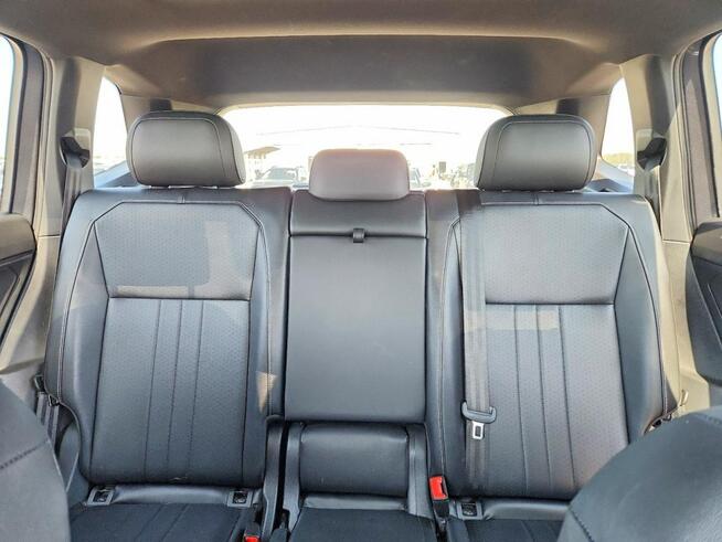 Volkswagen Tiguan R-LINE BLACK / AWD / niski przebieg Tarnów - zdjęcie 9