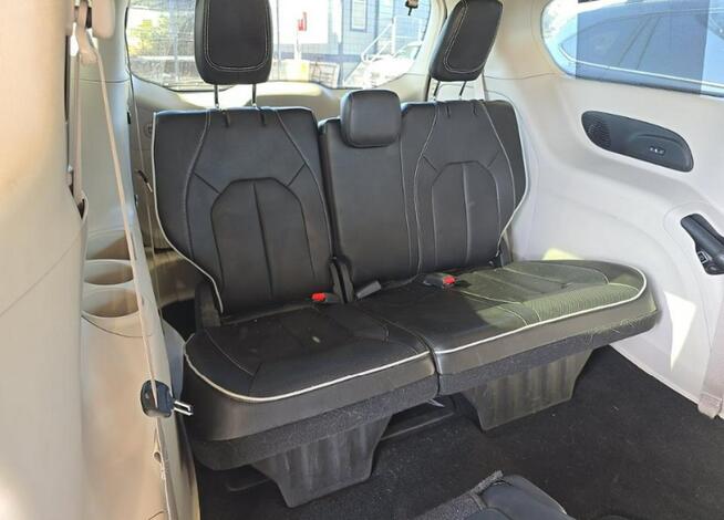 Chrysler Pacifica LIMITED / Benzyna / niski przebieg Tarnów - zdjęcie 12