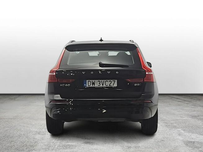 Volvo XC 60 B5 B AWD Core ! Z Polskie Salonu ! Faktura VAT ! Warszawa - zdjęcie 4