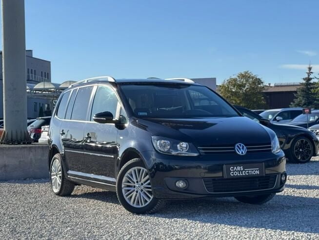 Volkswagen Touran Bezwypadkowy / DSG / Podgrzewane fotele / FV 23% Michałowice - zdjęcie 1