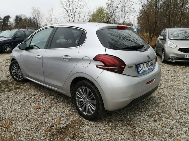 Peugeot 208 1.2 benzyna automat, bogata wersja, panorama Fasty - zdjęcie 4