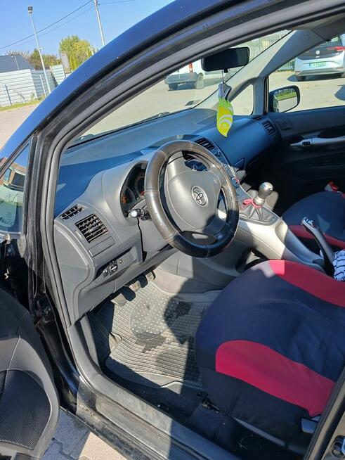 Sprzedam toyotę ayris1 Września - zdjęcie 11