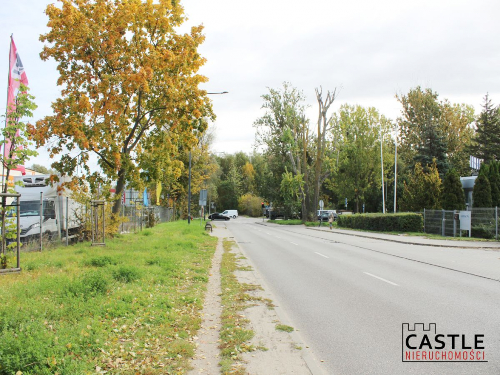 piętro w budynku I pod usługi I miejsca parkingowe Pruszcz Gdański - zdjęcie 2