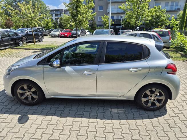 Peugeot 208 (2015 r.) | 106 tys. km | Rozrząd do wymiany Poznań - zdjęcie 11