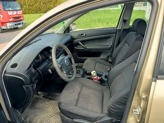 Volkswagen Passat 1.9TDI 130km 01r Tarnów - zdjęcie 5
