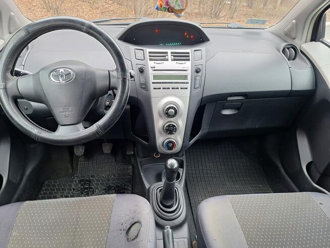 Toyota Yaris Siewierz - zdjęcie 5