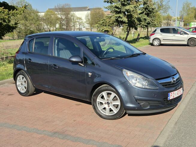 Opel Corsa Oryginał Stan Bezwypadkowy I Właściciel Serwis do końca 5D Zielona Łąka - zdjęcie 2