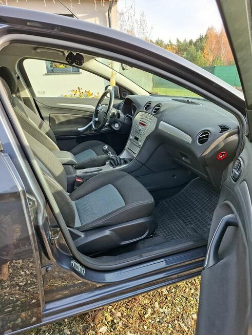 Sprzedam Forda Mondeo Ostrowina - zdjęcie 3