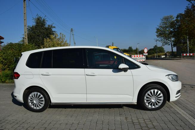 Volkswagen Touran 2.0 TDI 2016r Automat 2 KPL KÓŁ Sprowadzony Opłacony Majdan Sieniawski - zdjęcie 11