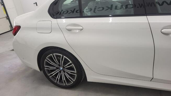 BMW 320 d xDrive mHEV M Sport sport-aut Grójec - zdjęcie 5