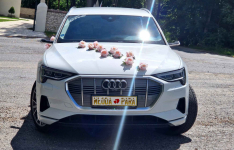 WOLNE TERMINY samochód do ślubu białe AUDI Q8 elektryczny moc 408 KM Śródmieście - zdjęcie 2