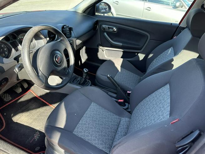 Seat Ibiza Niezawodna benzyna, po liftingu, nowe opony, zadbany, hak Wejherowo - zdjęcie 7